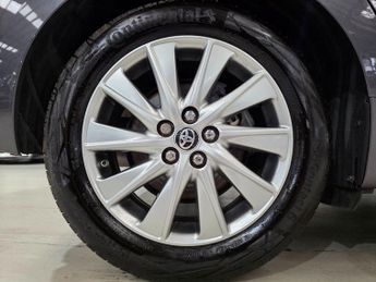 Toyota Yaris 1.5 VVT-h Icon E-CVT Euro 6 (s/s) 5dr