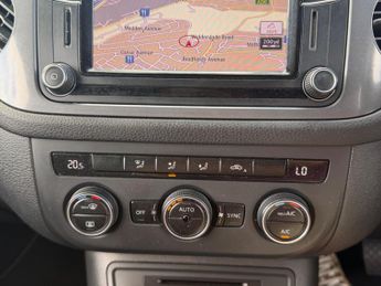 Volkswagen Tiguan 2.0 TDI BlueMotion Tech Match Edition DSG 4WD Euro 6 (s/s) 5dr