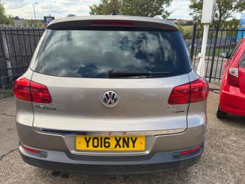 Volkswagen Tiguan 2.0 TDI BlueMotion Tech Match Edition DSG 4WD Euro 6 (s/s) 5dr