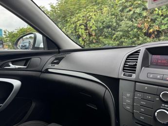 Vauxhall Insignia 2.0 CDTi ecoFLEX SRi Euro 5 (s/s) 5dr