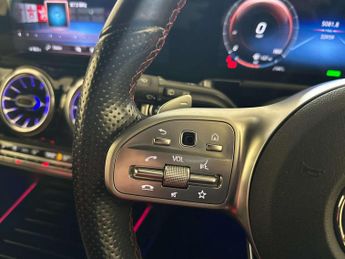 Mercedes-Benz GLA 1.3 GLA250e 15.6kWh Exclusive Edition (Premium) SUV 5dr Petrol P