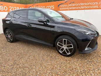 MG MG4 64kWh Trophy Long Range Auto 5dr