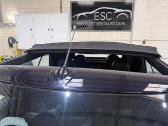 MINI Convertible 2.0 Cooper S Auto Euro 6 (s/s) 2dr