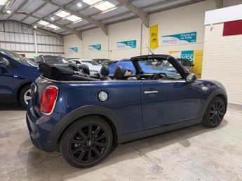MINI Convertible 2.0 Cooper S Auto Euro 6 (s/s) 2dr