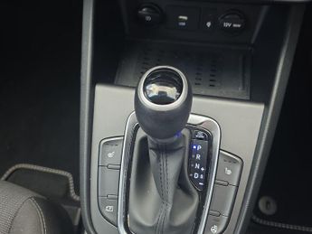 Hyundai Kona 1.6h-GDi Hybrid Premium 5dr Automatic