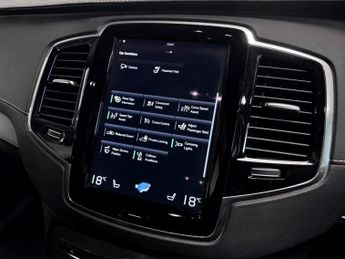 Volvo XC90 2.0 B5 MHEV R-Design SUV 5dr Petrol Hybrid Auto 4WD Euro 6 (s/s)