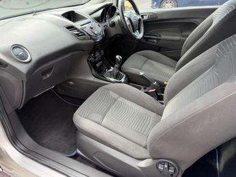 Ford Fiesta 1.0T EcoBoost Zetec Euro 5 (s/s) 3dr