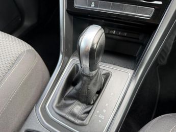 Volkswagen Touran 1.4 TSI BlueMotion Tech SEL DSG Euro 6 (s/s) 5dr