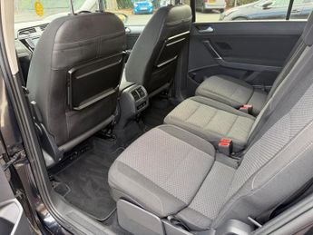 Volkswagen Touran 1.4 TSI BlueMotion Tech SEL DSG Euro 6 (s/s) 5dr