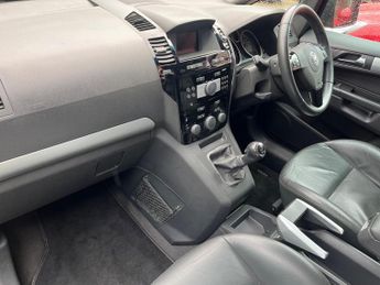 Vauxhall Zafira 1.7 CDTi ecoFLEX Elite Euro 5 5dr