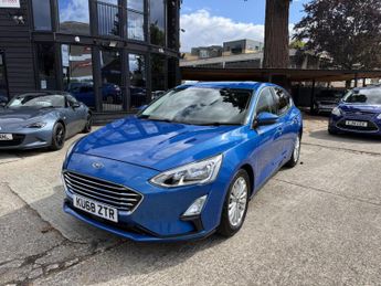 Ford Focus 1.0T EcoBoost Titanium Auto Euro 6 (s/s) 5dr