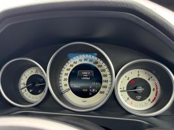 Mercedes-Benz E Class 2.1 E220 BlueTEC SE G-Tronic+ Euro 6 (s/s) 4dr