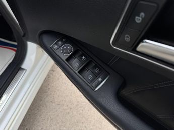 Mercedes-Benz E Class 2.1 E220 BlueTEC SE G-Tronic+ Euro 6 (s/s) 4dr