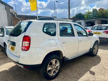 Dacia Duster 1.2 TCe Laureate Euro 6 (s/s) 5dr