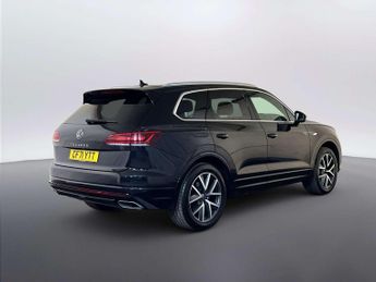 Volkswagen Touareg 3.0 TDI V6 R-Line SUV 5dr Diesel Tiptronic 4Motion Euro 6 (s/s) 