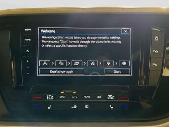 Volkswagen Touareg 3.0 TDI V6 R-Line SUV 5dr Diesel Tiptronic 4Motion Euro 6 (s/s) 