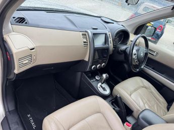 Nissan X-Trail 2.5i Aventura Explorer CVT 4WD Euro 4 5dr