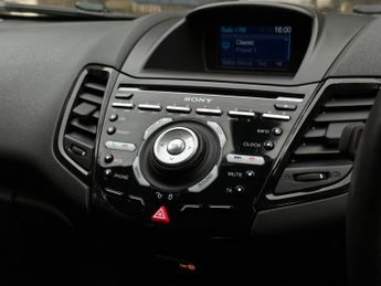 Ford Fiesta 1.0T EcoBoost Titanium Powershift Euro 5 5dr