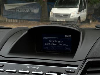 Ford Fiesta 1.0T EcoBoost Titanium Powershift Euro 5 5dr