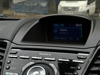 Ford Fiesta 1.0T EcoBoost Titanium Powershift Euro 5 5dr