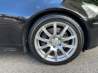 Mercedes-Benz SLK 3.5 SLK350 Convertible 2dr Petrol 7G-Tronic (242 g/km, 272 bhp)