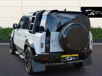 Land Rover Defender 110 3.0 D250 MHEV X-Dynamic SE Auto 4WD Euro 6 (s/s) 5dr