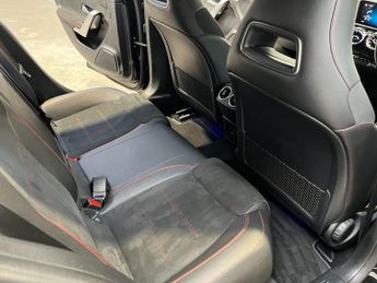 Mercedes-Benz A Class 2.0 A200d AMG Line (Premium 2) 8G-DCT Euro 6 (s/s) 5dr