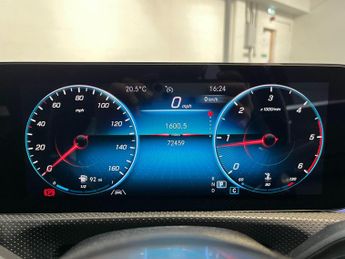 Mercedes-Benz A Class 2.0 A200d AMG Line (Premium 2) 8G-DCT Euro 6 (s/s) 5dr