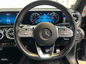Mercedes-Benz A Class 2.0 A200d AMG Line (Premium 2) 8G-DCT Euro 6 (s/s) 5dr