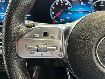 Mercedes-Benz A Class 2.0 A200d AMG Line (Premium 2) 8G-DCT Euro 6 (s/s) 5dr