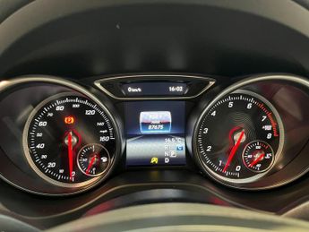 Mercedes-Benz GLA 1.6 GLA180 Urban Edition 7G-DCT Euro 6 (s/s) 5dr