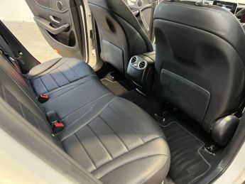 Mercedes-Benz GLC 2.1 GLC220d Sport (Premium) G-Tronic 4MATIC Euro 6 (s/s) 5dr