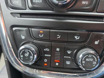 Vauxhall Mokka 1.7 CDTi SE Auto 2WD Euro 5 5dr
