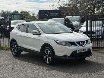 Nissan Qashqai 1.2 DIG-T N-Connecta 2WD Euro 6 (s/s) 5dr