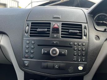 Mercedes-Benz C Class 2.1 C220 CDI SE Auto Euro 4 4dr
