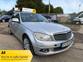 Mercedes C Class 2.1 C220 CDI Elegance Auto Euro 4 4dr