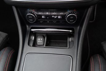 Mercedes-Benz CLA 2.1 CLA220d AMG Line Shooting Brake 7G-DCT Euro 6 (s/s) 5dr