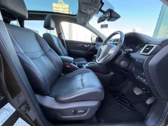 Nissan Qashqai 1.2 DIG-T Tekna XTRON 2WD Euro 6 (s/s) 5dr