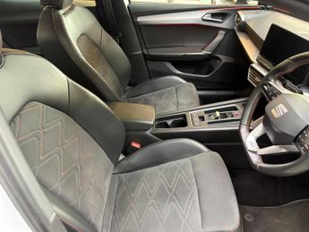 SEAT Leon 1.4 eHybrid 12.8kWh FR Sport DSG Euro 6 (s/s) 5dr