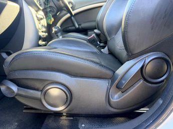 MINI Countryman 2.0 Cooper D Auto ALL4 Euro 5 5dr