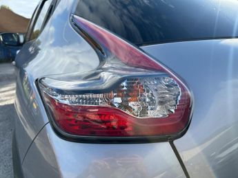 Nissan Juke 1.6 Tekna XTRON Euro 6 5dr