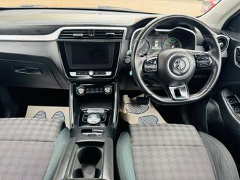 MG MG ZS 44.5kWh Excite Auto 5dr