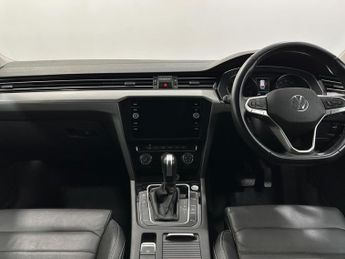 Volkswagen Passat 1.5 TSI EVO SEL DSG Euro 6 (s/s) 5dr