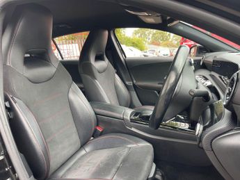 Mercedes-Benz A Class 1.5 A180d AMG Line (Executive) 7G-DCT Euro 6 (s/s) 5dr