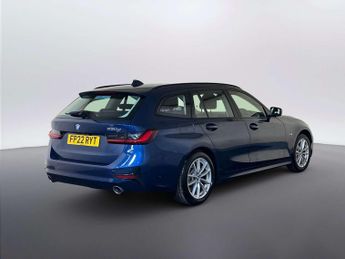BMW 3 Series 2.0 330e 12kWh SE Pro Touring 5dr Petrol Plug-in Hybrid Auto Eur