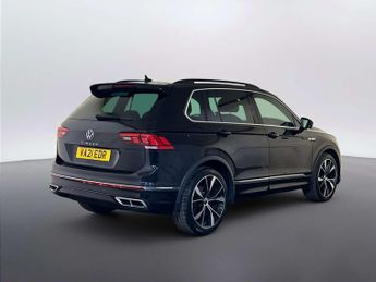 Volkswagen Tiguan 2.0 TDI R-Line SUV 5dr Diesel DSG Euro 6 (s/s) (150 ps)