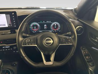 Nissan Juke 1.6 N-Connecta SUV 5dr Petrol Hybrid Auto Euro 6 (143 ps)