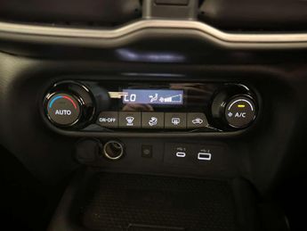 Nissan Juke 1.6 N-Connecta SUV 5dr Petrol Hybrid Auto Euro 6 (143 ps)