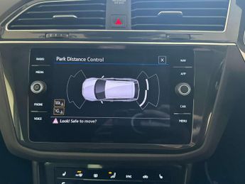 Volkswagen Tiguan 1.4 TSI 13kWh Life SUV 5dr Petrol Plug-in Hybrid DSG Euro 6 (s/s