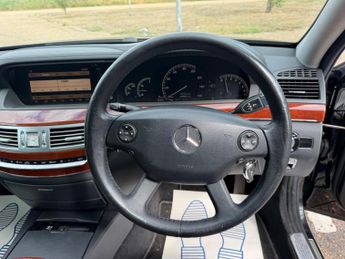 Mercedes-Benz S Class 3.5 S350L V6 Saloon 4dr Petrol G-Tronic Euro 4 (272 ps)
